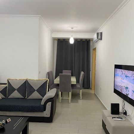 Redona Apartament วญอเรอ ภายนอก รูปภาพ